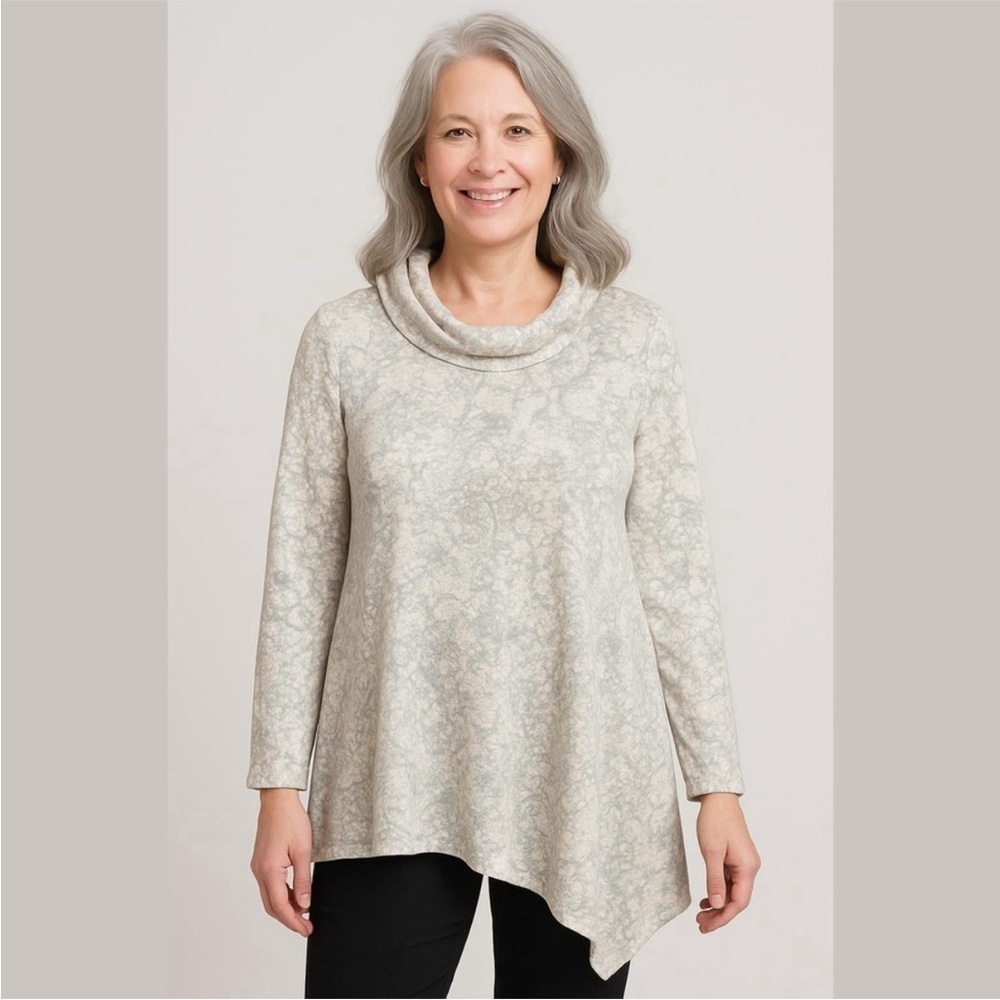 Ruby Rd women's tunic top in gray and pink. Size Medium